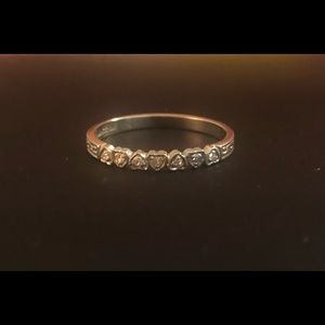 1940s Ring O’ Romance 18k White Gold Wedding Band With 7 Diamond Hearts